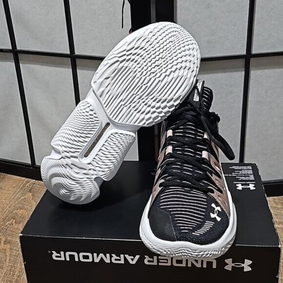 Under Armour Flow Breakthru Basketball Shoes Size 9 New - Picture 6 of 9